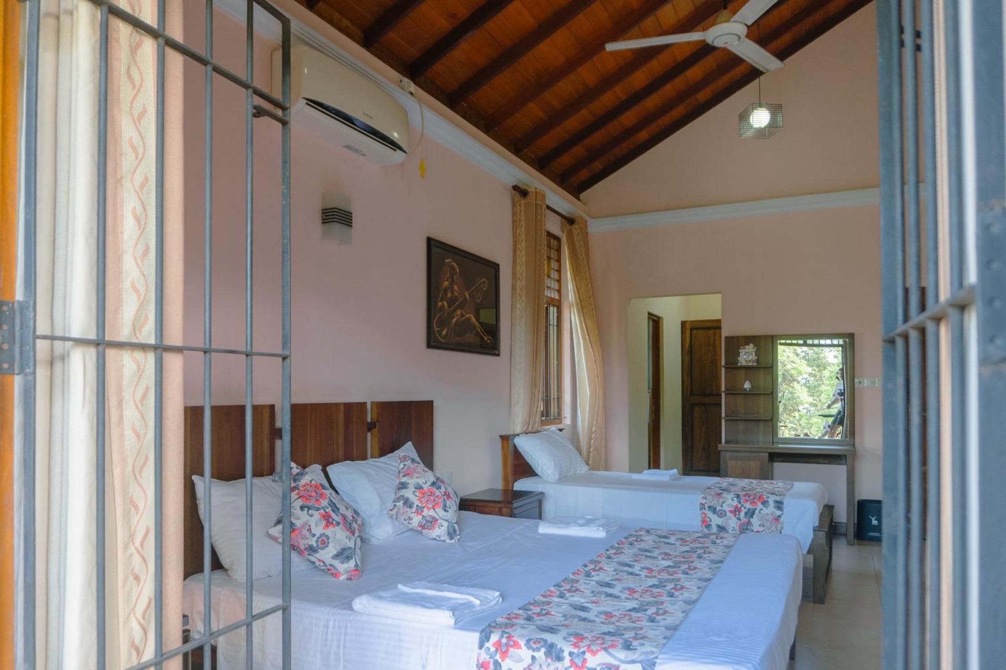 Bigcity Villa - Airport Transit Hotel Katunayaka Dış mekan fotoğraf