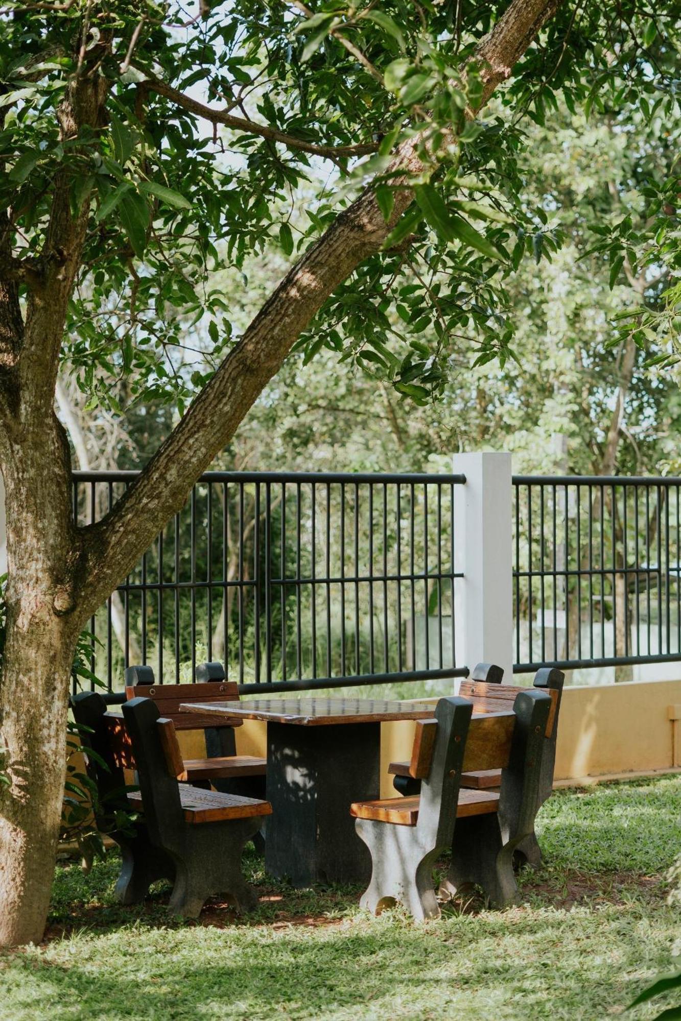 Bigcity Villa - Airport Transit Hotel Katunayaka Dış mekan fotoğraf