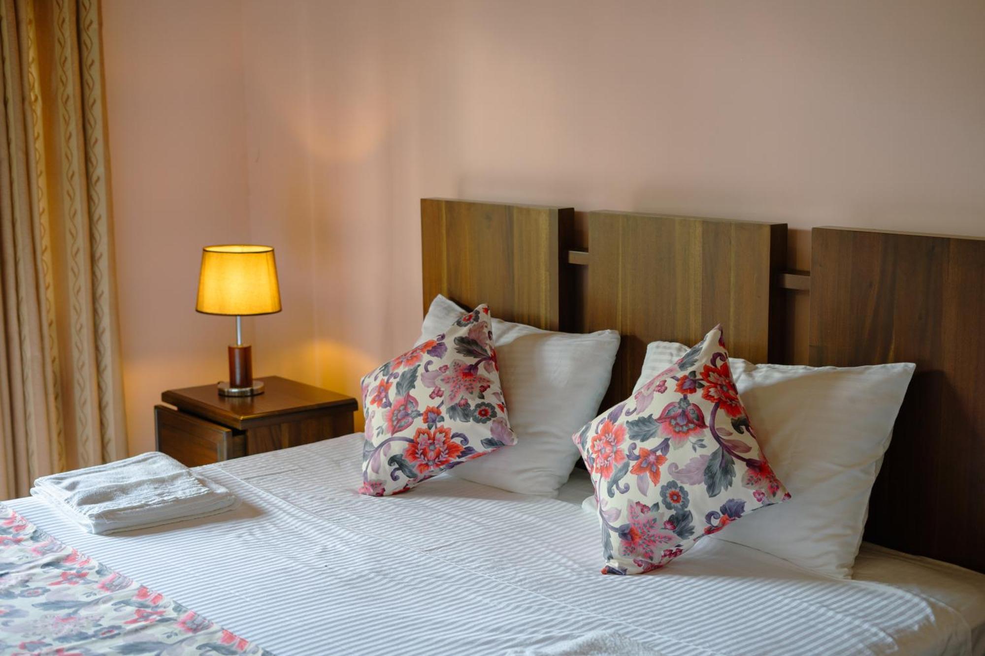 Bigcity Villa - Airport Transit Hotel Katunayaka Dış mekan fotoğraf