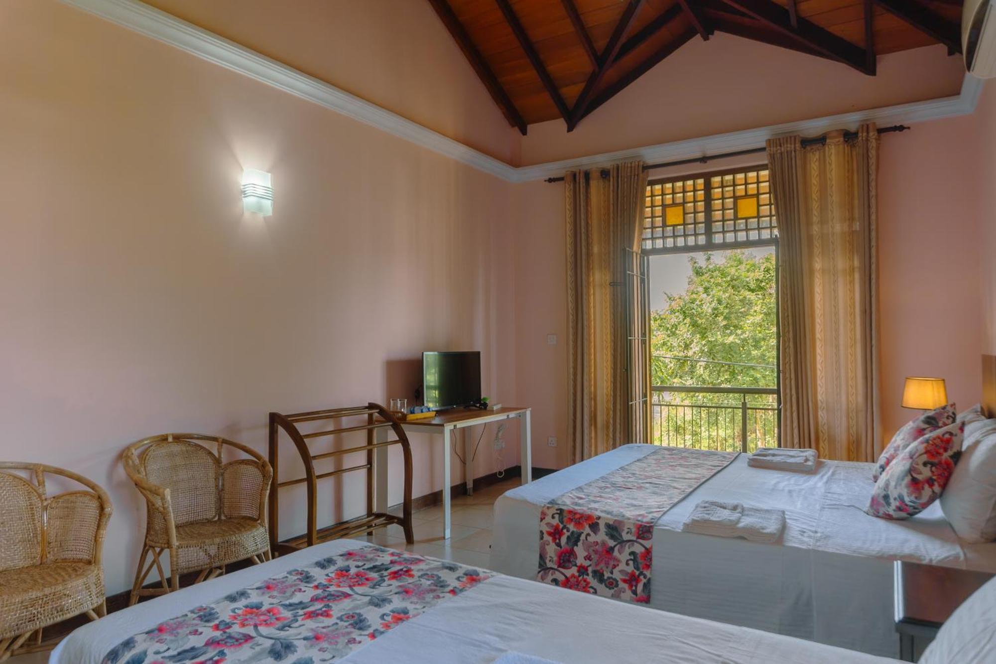 Bigcity Villa - Airport Transit Hotel Katunayaka Dış mekan fotoğraf